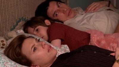 Marriage Story stars Scarlett Johansson and Adam Driver as a couple going through a bitter divorce. Marriage Story stars Scarlett Johansson and Adam Driver as a couple going through a bitter divorce.