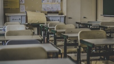 No more backbenchers in Kerala, govt appoints panel to find best seating pattern No more backbenchers in Kerala, govt appoints panel to find best seating pattern
