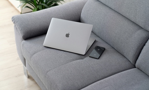 Grab big savings on MacBook during Amazon Great Freedom Festival 2025.