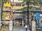 KEM Hospital, Parel in Mumbai. (HT Photo) KEM Hospital, Parel in Mumbai. (HT Photo)