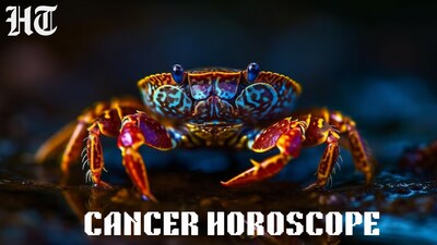Cancer Horoscope Today: Read our expert astrological predictions to find out what the stars have in store for you. (Freepik)