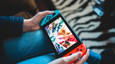 Fortnite Chapter 6 Season 4 is set to release in a few days on August 7 (Unsplash) Fortnite Chapter 6 Season 4 is set to release in a few days on August 7 (Unsplash)