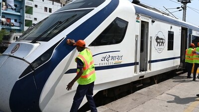 Vande Bharat Express is set to between Bengaluru and Belagavi. (Hindustan Times) Vande Bharat Express is set to between Bengaluru and Belagavi. (Hindustan Times)