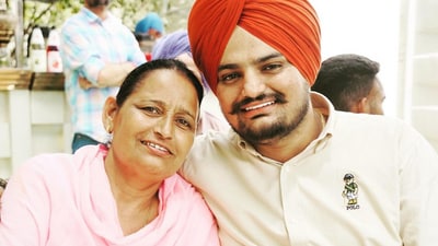 Charan Kaur wrote on Instagram that the enemies of her son were not leaving him alone even after his death. (HT File Photo)