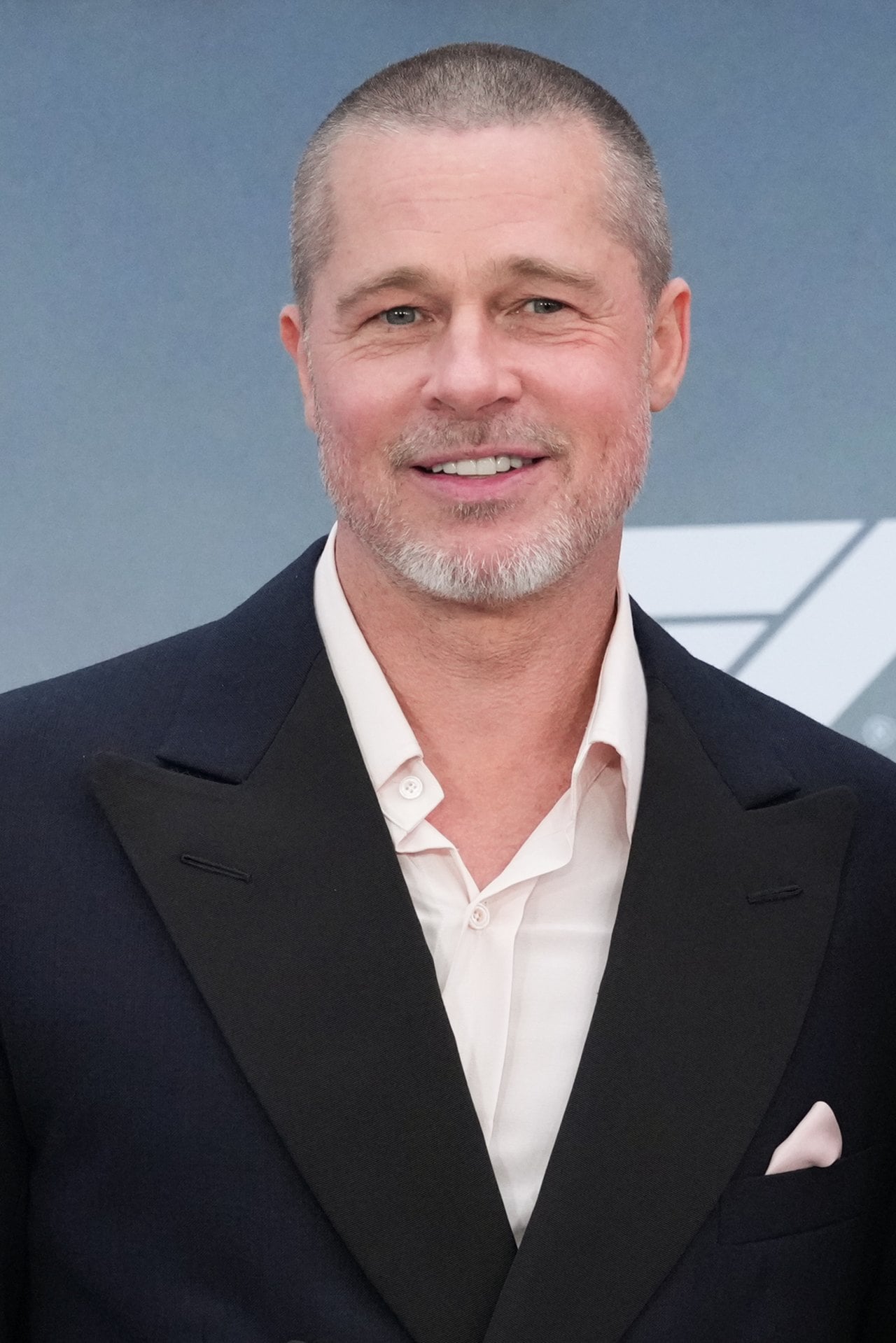 Brad Pitt Buys Los Angeles Home From Killers Guitarist for $12 Million Brad Pitt Buys Los Angeles Home From Killers Guitarist for $12 Million
