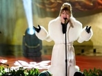 Kelly Clarkson performs at the Rockefeller Center Christmas tree lighting ceremony Kelly Clarkson performs at the Rockefeller Center Christmas tree lighting ceremony
