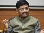 The government aims to roll out projects worth <span class='webrupee'>₹</span>5 lakh crore, with the figure likely to reach <span class='webrupee'>₹</span>10 lakh crore by the time of the event at the fifth GBC, said state industrial minister Nand Gopal Gupta ‘Nandi. (HT file) The government aims to roll out projects worth <span class='webrupee'>₹</span>5 lakh crore, with the figure likely to reach <span class='webrupee'>₹</span>10 lakh crore by the time of the event at the fifth GBC, said state industrial minister Nand Gopal Gupta ‘Nandi. (HT file)