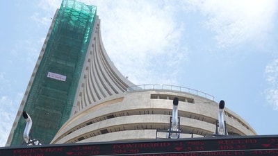 The decline comes a day after Washington doubled tariffs on Indian goods to 50%, placing India among the highest-taxed US trading partners. (REUTERS file)