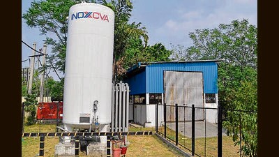 Ludhiana civil hospital, one of the busiest government hospitals in the region, is functioning with just one operational pressure swing adsorption oxygen plant. (HT Photo) Ludhiana civil hospital, one of the busiest government hospitals in the region, is functioning with just one operational pressure swing adsorption oxygen plant. (HT Photo)
