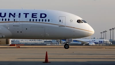 United Airlines flights are experiencing widespread delays today. (REUTERS)
