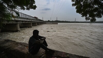 A view of Yamuna River as the water levels increased, in New Delhi. (HT Photo) A view of Yamuna River as the water levels increased, in New Delhi. (HT Photo)