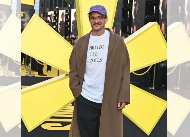 Pedro Pascal’s “Protect the Dolls” T-shirt draws attention to transpersons’ rights. Pedro Pascal’s “Protect the Dolls” T-shirt draws attention to transpersons’ rights.