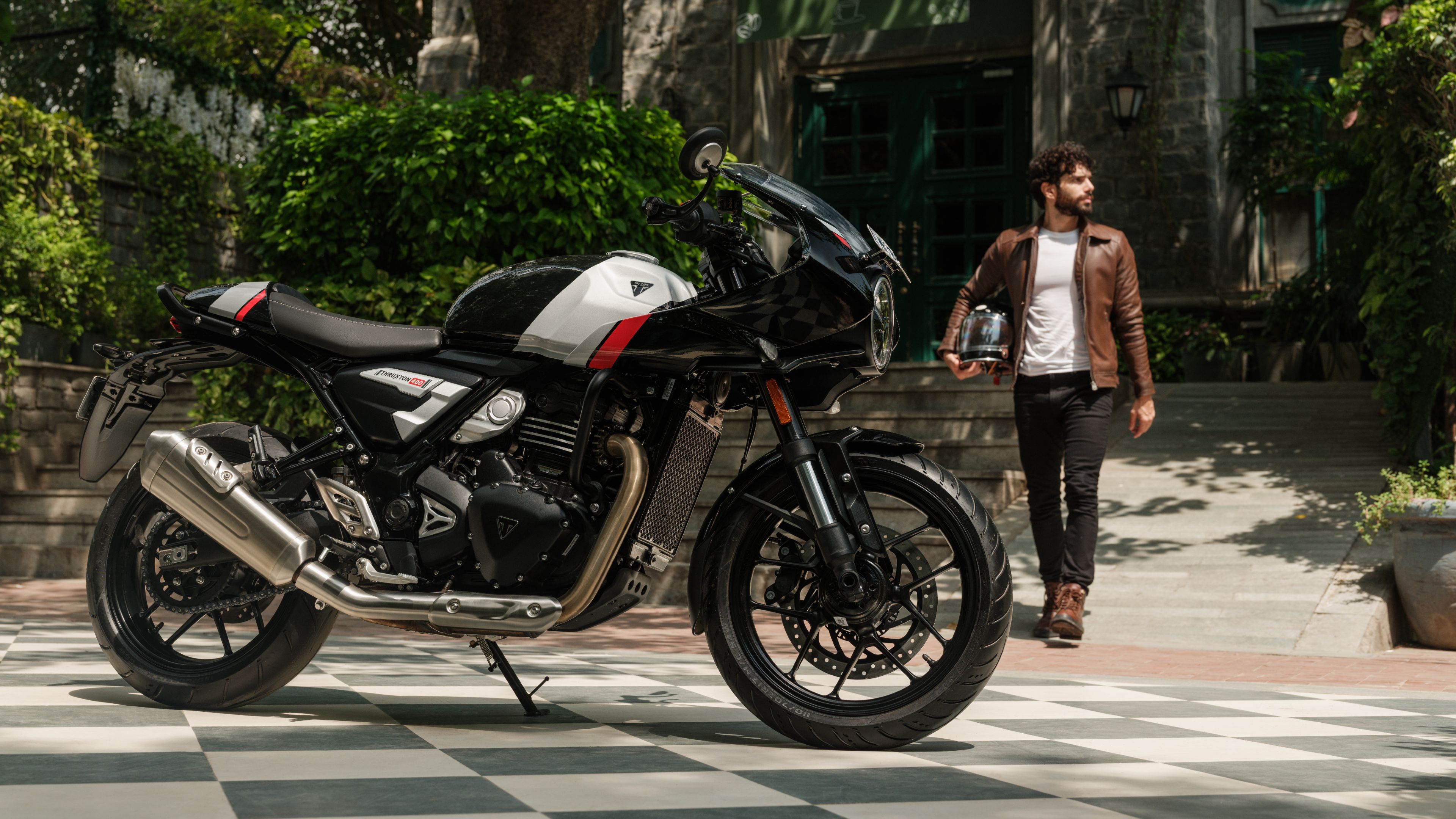 Triumph Thruxton 400 is the new flagship motorcycle in the brand's 400 cc portfolio. Triumph Thruxton 400 is the new flagship motorcycle in the brand's 400 cc portfolio.