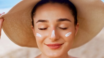 Top 8 dermat-approved sunscreens in India Top 8 dermat-approved sunscreens in India