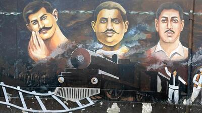 Freedom fighters Ram Prasad Bismil, Ashfaqullah Khan, Rajendra Lahiri and Thakur Roshan Singh challengeed the might of the British Empire. (HT Photo)