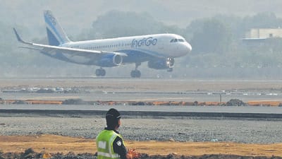 Navi Mumbai, India - Dec. 29, 2024:First commercial aircraft landing on the runway of Navi Mumbai International Airport Ltd at Ulwe in Navi Mumbai, India, on Sunday, December 29, 2024. (Photo by Bachchan Kumar/ HT PHOTO) (HT PHOTO) Navi Mumbai, India - Dec. 29, 2024:First commercial aircraft landing on the runway of Navi Mumbai International Airport Ltd at Ulwe in Navi Mumbai, India, on Sunday, December 29, 2024. (Photo by Bachchan Kumar/ HT PHOTO) (HT PHOTO)