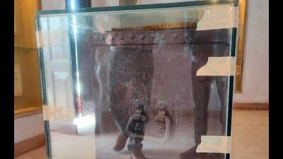 The over 100-year-old iconic iron chest kept in a museum at Kakori railway station in Lucknow. (Sourced) The over 100-year-old iconic iron chest kept in a museum at Kakori railway station in Lucknow. (Sourced)