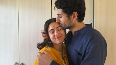Ibrahim Ali Khan posted adorable pictures with Sara Ali Khan on Instagram. Ibrahim Ali Khan posted adorable pictures with Sara Ali Khan on Instagram.