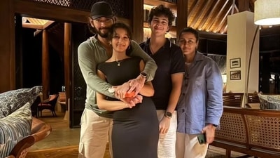 Mahesh Babu, Sitara, Gautam and Namrata Shirodkar from their recent vacation in Sri Lanka. Mahesh Babu, Sitara, Gautam and Namrata Shirodkar from their recent vacation in Sri Lanka.