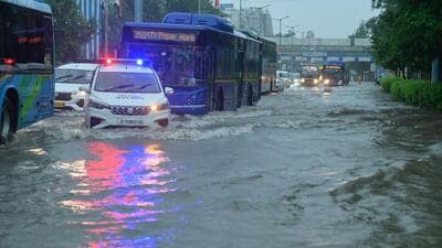 Overnight showers led to waterlogging in several areas (Raj k Raj) Overnight showers led to waterlogging in several areas (Raj k Raj)