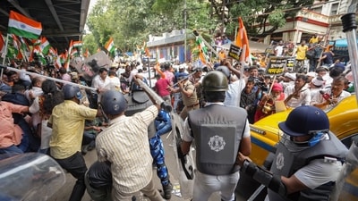 Massive police deployments, along with RAF personnel and even water cannons, have been made at all the strategic points where the progress of the agitators is to be halted.&nbsp; (PTI)
