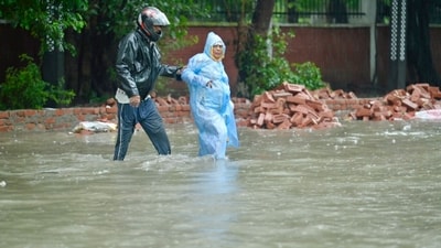 Several areas of the national capital, including ITO, were waterlogged after overnight rain. (Raj k Raj/Hindustan Times) Several areas of the national capital, including ITO, were waterlogged after overnight rain. (Raj k Raj/Hindustan Times)