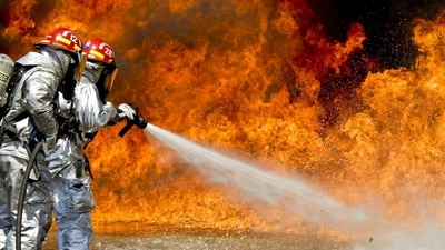 (Representational image) Footage shows a large fire in Ogden, Utah, illuminating the night with towering flames and heavy smoke. (Pexel) (Representational image) Footage shows a large fire in Ogden, Utah, illuminating the night with towering flames and heavy smoke. (Pexel)