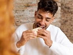 If you're craving pizza while on a diet, a nutritionist shared some hacks to make it more diet-friendly. (Freepik) If you're craving pizza while on a diet, a nutritionist shared some hacks to make it more diet-friendly. (Freepik)