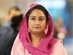 Harsimrat Kaur also alleged that the jail administration initially stopped her at the outer gate of the jail and made her wait for hours. (HT Photo) Harsimrat Kaur also alleged that the jail administration initially stopped her at the outer gate of the jail and made her wait for hours. (HT Photo)