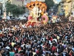 Pune MP Murlidhar Mohol and Kasba MLA Hemant Rasne will hold meetings with Ganesh mandals over schedule of upcoming immersion procession. (HT FILE) Pune MP Murlidhar Mohol and Kasba MLA Hemant Rasne will hold meetings with Ganesh mandals over schedule of upcoming immersion procession. (HT FILE)