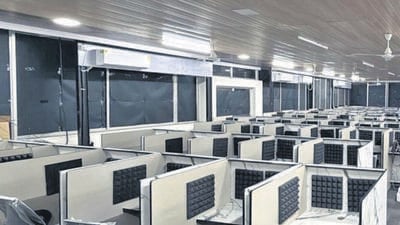 CBI busts illegal call centre used to defraud foreigners at Igatpuri CBI busts illegal call centre used to defraud foreigners at Igatpuri