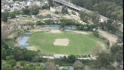 Burlton Park sports hub project has remained in limbo for 17 years, is now estimated to cost ₹77.77 crore. (HT Photo) Burlton Park sports hub project has remained in limbo for 17 years, is now estimated to cost ₹77.77 crore. (HT Photo)