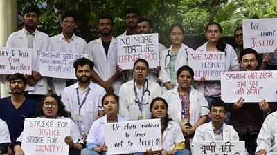 Mumbai, India - July 19, 2025: Residents of the pediatric department at JJ hospital sit on an indefinite strike for harassment and discrimination from the head of pediatric department , at JJ Hospital, in Mumbai, India, on Saturday, July 19, 2025. (Photo by Anshuman Poyrekar/ Hindustan Times) (Hindustan Times)