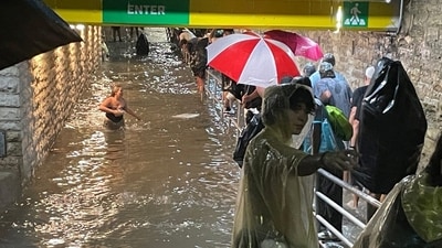 The National Weather Service announced Milwaukee, West Allis and Wauwatosa were at risk of flash floods. (X/@Young_Deuces) The National Weather Service announced Milwaukee, West Allis and Wauwatosa were at risk of flash floods. (X/@Young_Deuces)