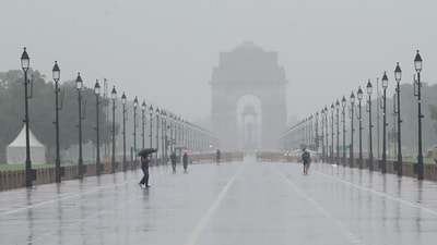 A view of the India Gate and Kartavya Path during the recent downpour in Delhi. (Photo: Arvind Yadav/HT)
