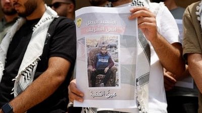 Palestinians took to the streets to protest against the killing of journalists in Gaza. (Reuters)