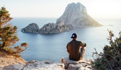 Immersive experiences over checklists: Top 8 reasons why slow travel is trending in 2025 (Pexels) Immersive experiences over checklists: Top 8 reasons why slow travel is trending in 2025 (Pexels)