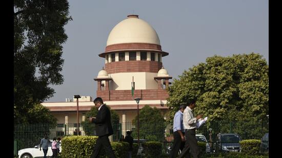 The Supreme Court said that proceedings in the matter remain pending before the high court. (HT PHOTO)