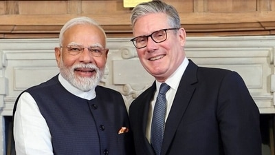Prime Minister Narendra Modi shakes hands with Prime Minister of the United Kingdom, Keir Starmer during a bilateral meeting, in London on Thursday. (ANI) Prime Minister Narendra Modi shakes hands with Prime Minister of the United Kingdom, Keir Starmer during a bilateral meeting, in London on Thursday. (ANI)