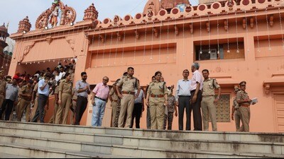 Additional Director General (ADG) Agra Zone Anupam Kulshrestha reviewed the arrangement at Sri Krishna Janmabhoomi on Tuesday. (HT PHOTO) Additional Director General (ADG) Agra Zone Anupam Kulshrestha reviewed the arrangement at Sri Krishna Janmabhoomi on Tuesday. (HT PHOTO)