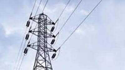 Federation of Chakan Industries meet officials of Maharashtra State Electricity Distribution Company Limited to address power outage issues. ((PIC FOR REPRESENTATION)) Federation of Chakan Industries meet officials of Maharashtra State Electricity Distribution Company Limited to address power outage issues. ((PIC FOR REPRESENTATION))