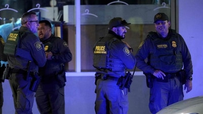 WASHINGTON, DC - AUGUST 12: Members of U.S. Customs and Border Protection wait to be deployed on August 12, 2025 in Washington, DC. President Donald Trump announced a federal takeover of DC police and mobilization of the National Guard, saying the moves are necessary to restore order in the city. City officials say they did not know about the plans in advance. Alex Wong/Getty Images/AFP (Photo by ALEX WONG / GETTY IMAGES NORTH AMERICA / Getty Images via AFP) (Getty Images via AFP) WASHINGTON, DC - AUGUST 12: Members of U.S. Customs and Border Protection wait to be deployed on August 12, 2025 in Washington, DC. President Donald Trump announced a federal takeover of DC police and mobilization of the National Guard, saying the moves are necessary to restore order in the city. City officials say they did not know about the plans in advance. Alex Wong/Getty Images/AFP (Photo by ALEX WONG / GETTY IMAGES NORTH AMERICA / Getty Images via AFP) (Getty Images via AFP)