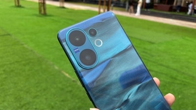 Vivo V60 5G will come at a starting price of Rs. 36,999, sale starts on August 19. (Aishwarya Panda-HT)