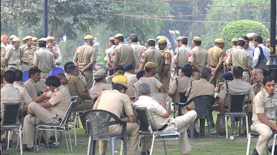 Currently, around 2,000 police officers appear in courts across the city every day. (Representative photo/HT Archive)