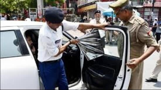 There is no permission of having tinted windows or any sort of modification on any vehicle in Jammu, said the ASI. (HT representative)