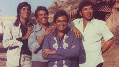 Amjad Khan, who played Gabbar Singh, looked happy to pose for a picture with his arch nemesis Thakur Baldev Singh, played by Sanjeev Kumar, apart from Jai and Veeru. Amjad Khan, who played Gabbar Singh, looked happy to pose for a picture with his arch nemesis Thakur Baldev Singh, played by Sanjeev Kumar, apart from Jai and Veeru. 