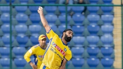 Central Delhi Kings registered a 12-run victory over Outer Delhi Warriors in a tense contest. Central Delhi Kings registered a 12-run victory over Outer Delhi Warriors in a tense contest.