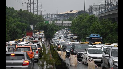 There is no data-based evidence proving that every diesel vehicle over 10 years old is uniformly more polluting than a newer one. (Hindustan Times) There is no data-based evidence proving that every diesel vehicle over 10 years old is uniformly more polluting than a newer one. (Hindustan Times)