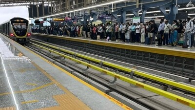 The Yellow Line, a 19.143-km elevated corridor connects RV Road in Jayanagar to Bommasandra via Electronic City. (X/@WF_Watcher) The Yellow Line, a 19.143-km elevated corridor connects RV Road in Jayanagar to Bommasandra via Electronic City. (X/@WF_Watcher)