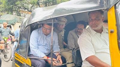 Civic commissioner tours city on auto to take stock of Ganesh Festival preparations
